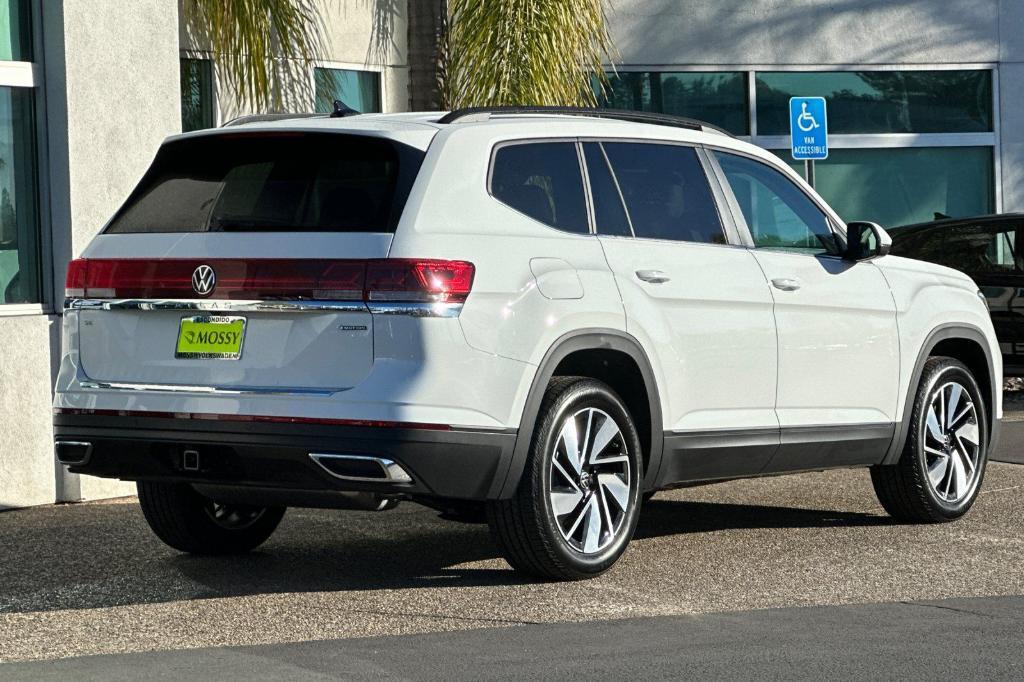 new 2025 Volkswagen Atlas car, priced at $44,971