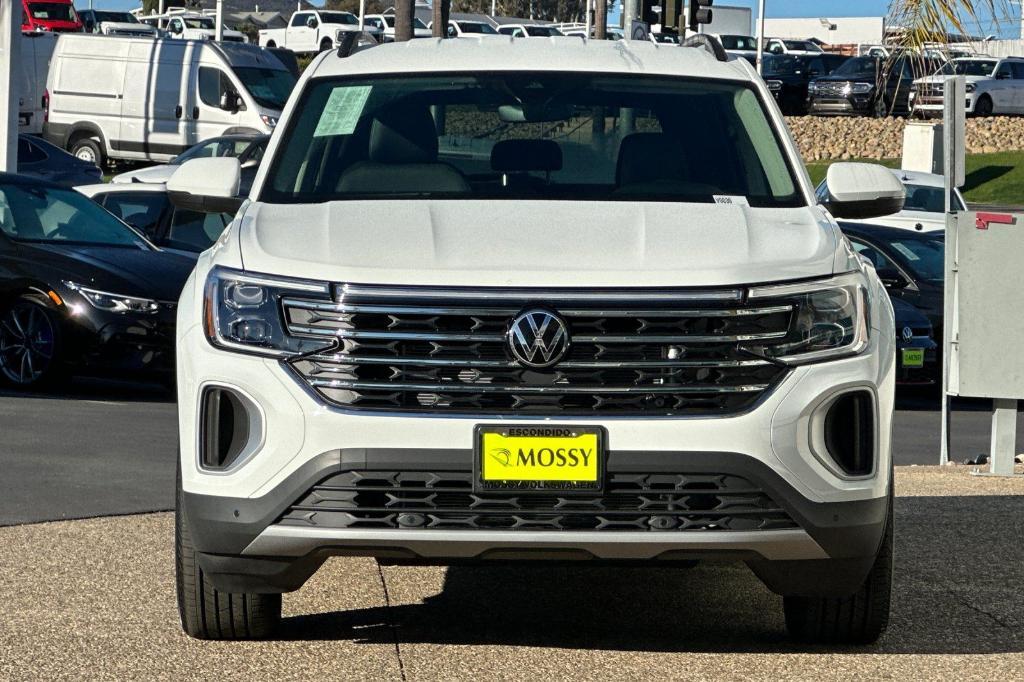 new 2025 Volkswagen Atlas car, priced at $44,971