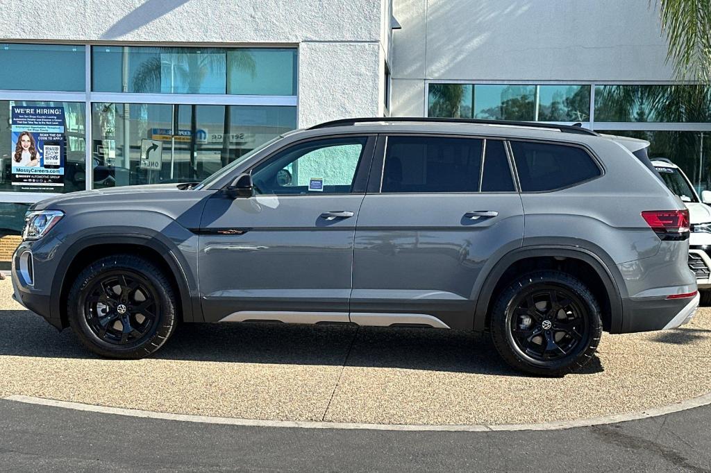new 2025 Volkswagen Atlas car, priced at $44,314