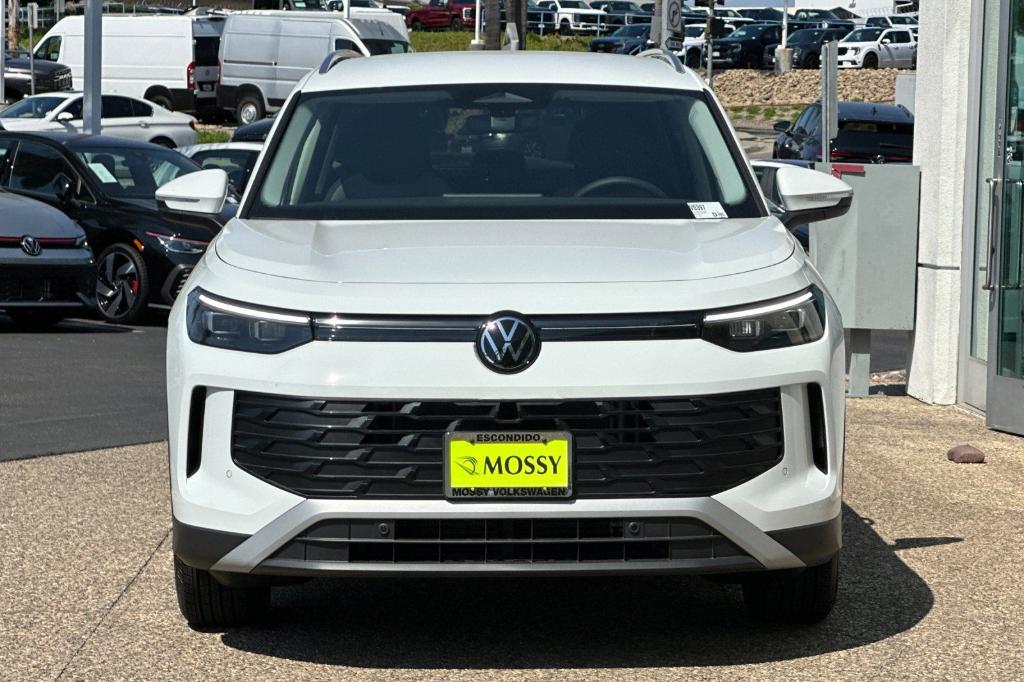 new 2025 Volkswagen Tiguan car, priced at $30,382