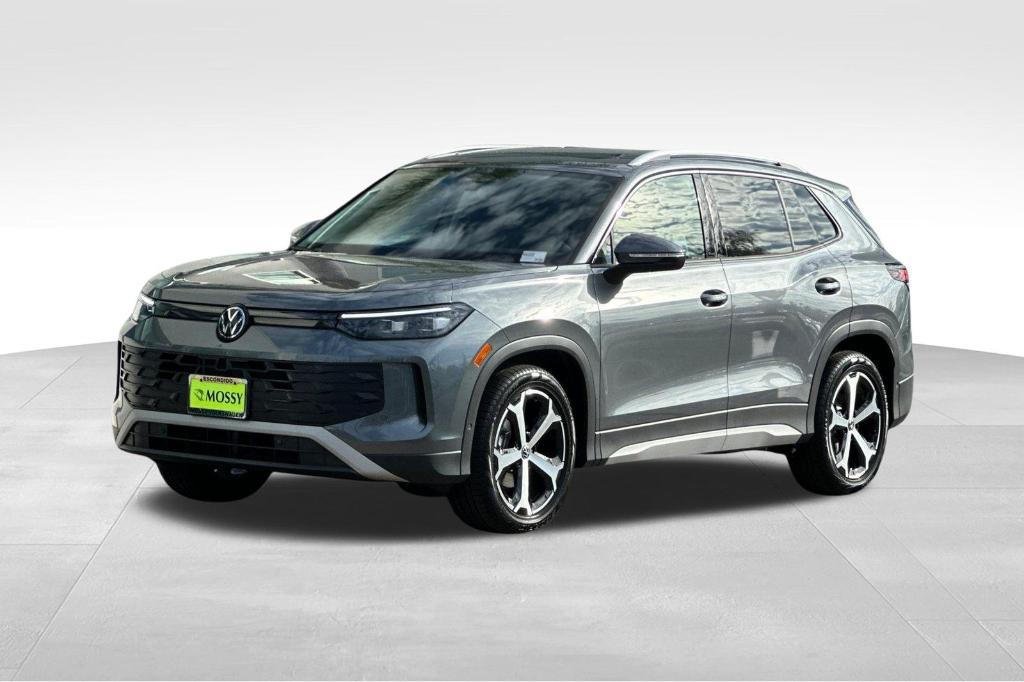 new 2025 Volkswagen Tiguan car, priced at $33,030