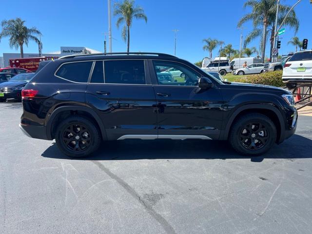 new 2024 Volkswagen Atlas car, priced at $41,926