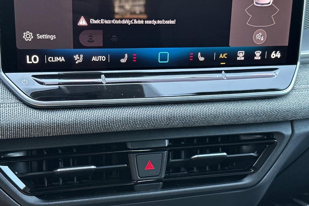 new 2025 Volkswagen Tiguan car, priced at $30,382