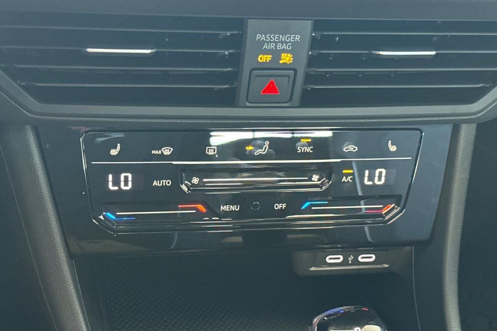 new 2025 Volkswagen Jetta car, priced at $24,467