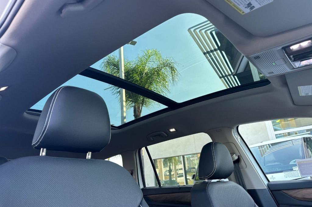 new 2026 Volkswagen Atlas car, priced at $48,449