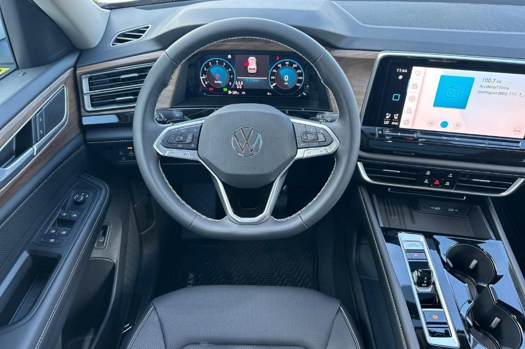 new 2026 Volkswagen Atlas car, priced at $48,449