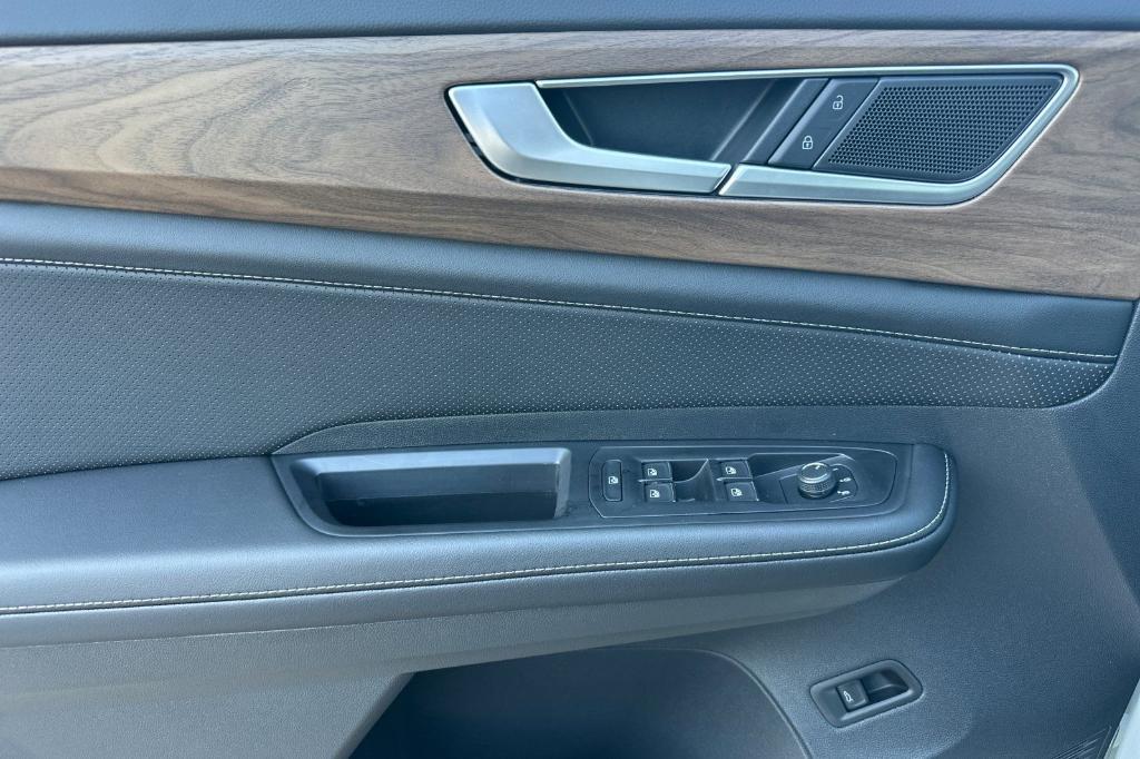 new 2026 Volkswagen Atlas car, priced at $48,449