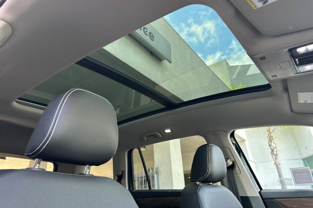 new 2026 Volkswagen Atlas car, priced at $47,195