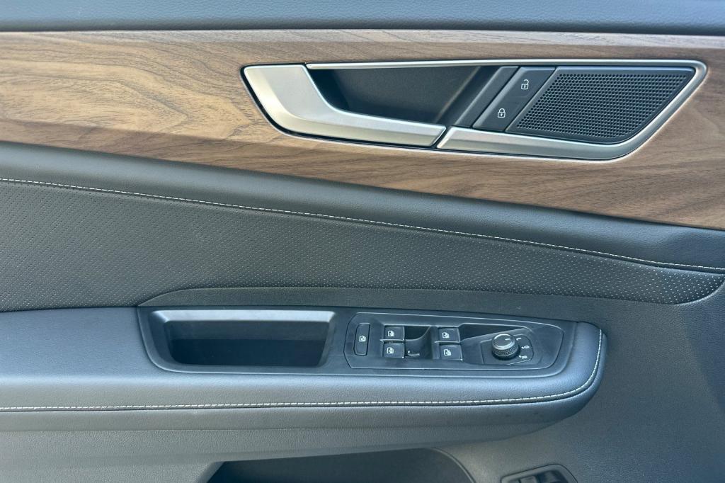 new 2026 Volkswagen Atlas car, priced at $47,195