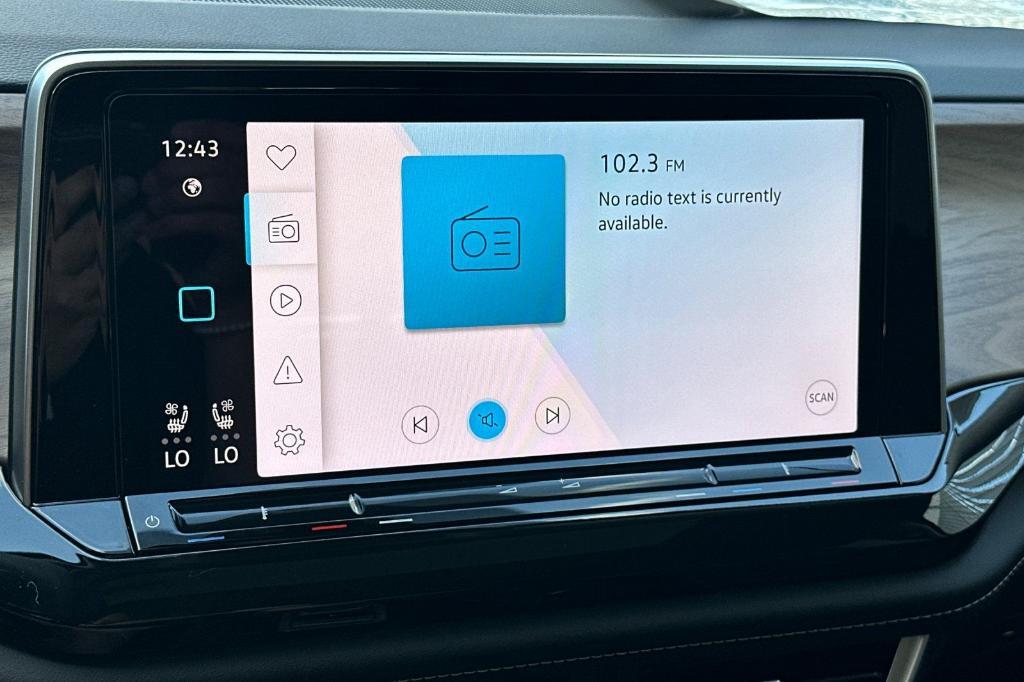 new 2026 Volkswagen Atlas car, priced at $47,195