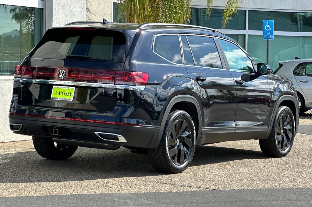 new 2026 Volkswagen Atlas car, priced at $47,195