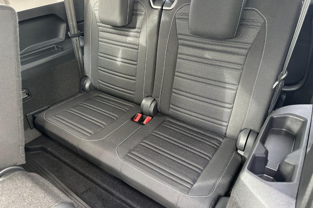 used 2024 Volkswagen Tiguan car, priced at $22,784