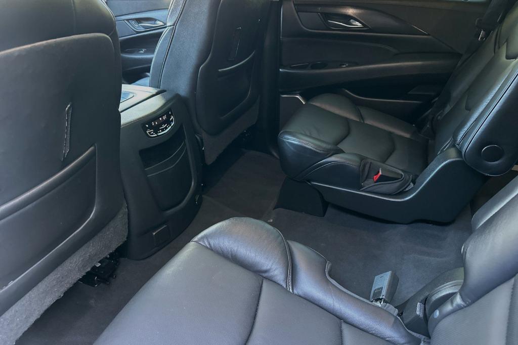 used 2019 Cadillac Escalade car, priced at $36,284