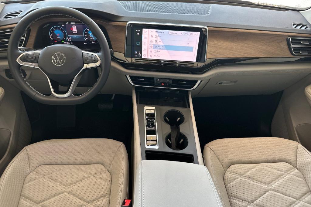 new 2025 Volkswagen Atlas car, priced at $35,729