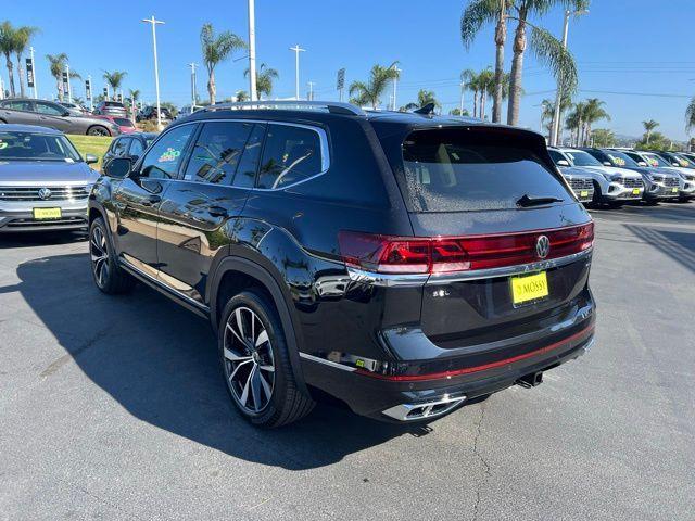 new 2024 Volkswagen Atlas car, priced at $48,696