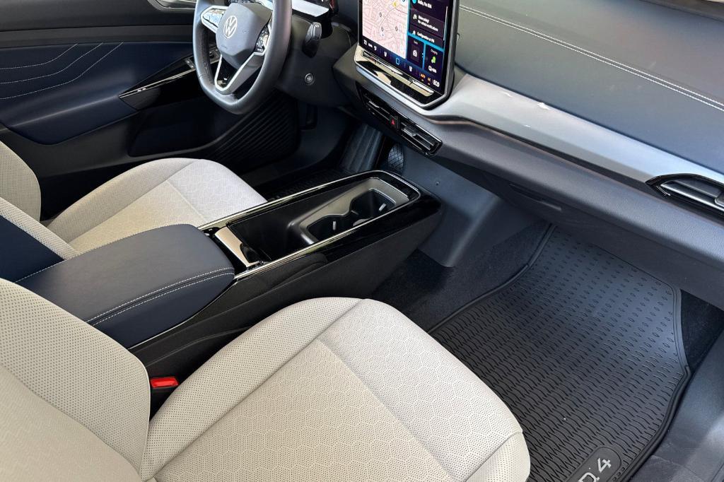 new 2025 Volkswagen ID.4 car, priced at $45,343