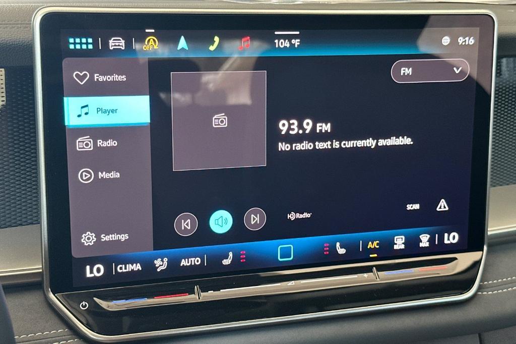 new 2025 Volkswagen Tiguan car, priced at $32,357