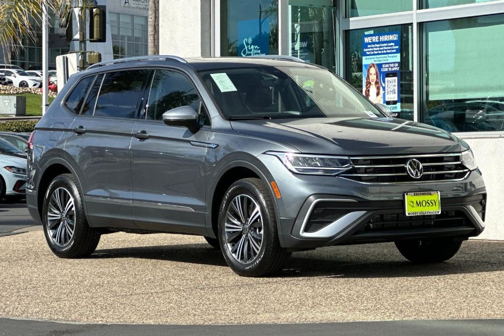 new 2024 Volkswagen Tiguan car, priced at $34,306