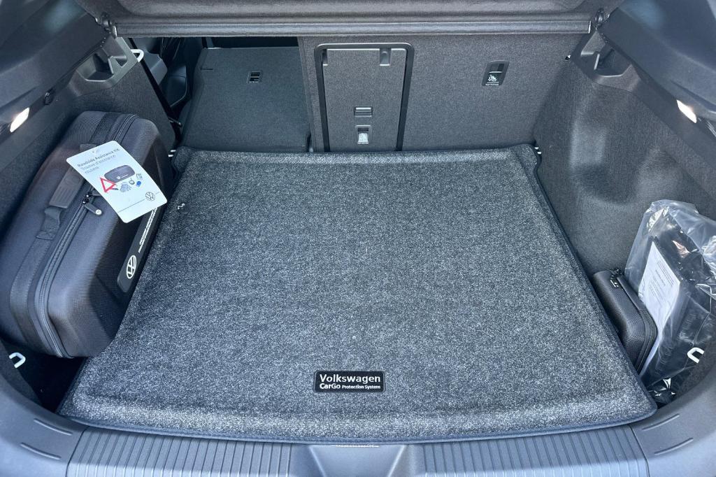 new 2025 Volkswagen ID.4 car, priced at $42,339