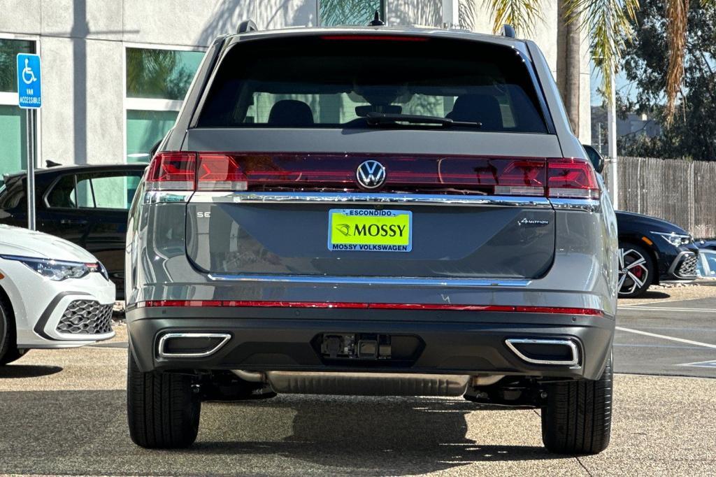 new 2025 Volkswagen Atlas car, priced at $43,483