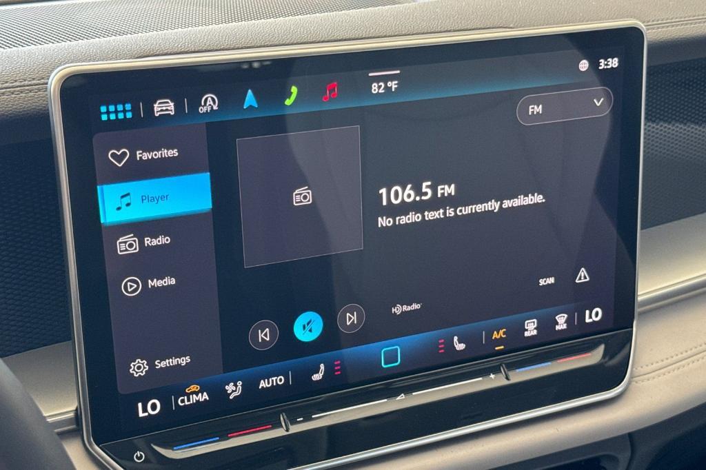 new 2025 Volkswagen Tiguan car, priced at $32,159