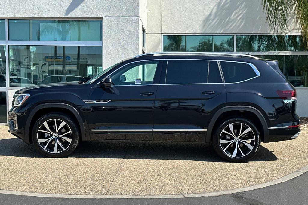 new 2025 Volkswagen Atlas car, priced at $51,016