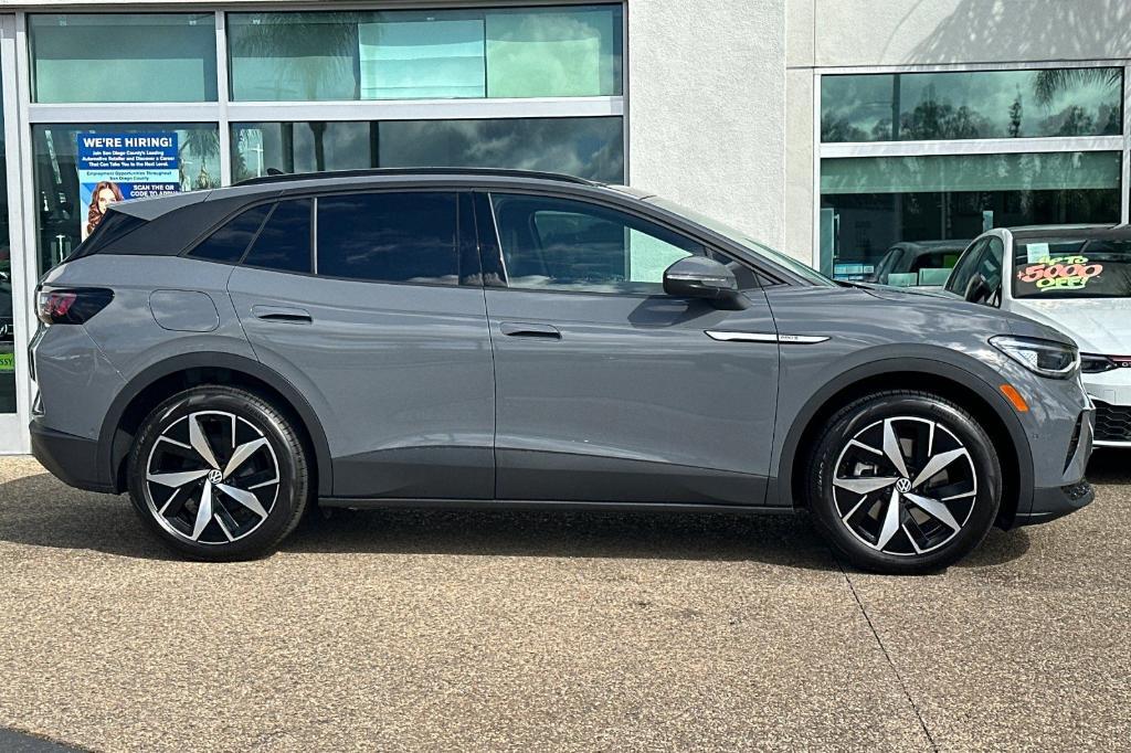 new 2025 Volkswagen ID.4 car, priced at $42,168