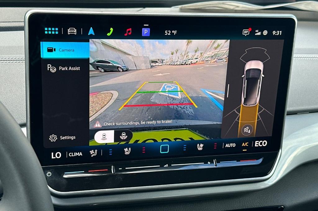 new 2025 Volkswagen ID.4 car, priced at $42,168