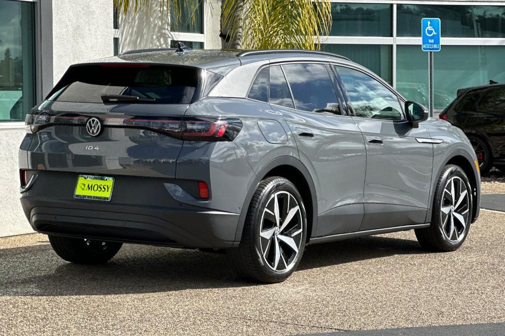new 2025 Volkswagen ID.4 car, priced at $42,168