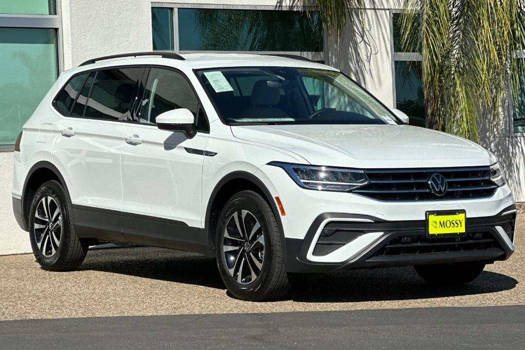 new 2024 Volkswagen Tiguan car, priced at $27,058