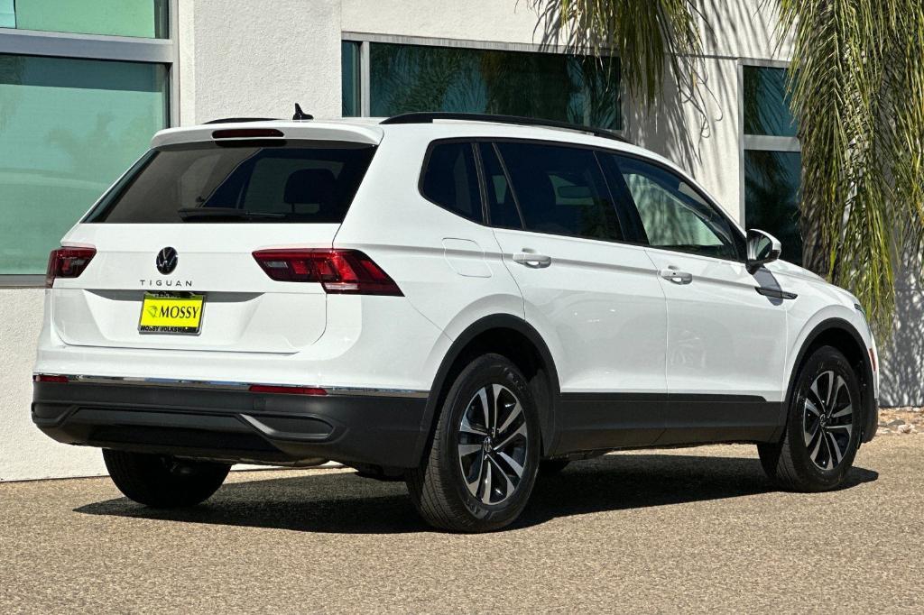 new 2024 Volkswagen Tiguan car, priced at $27,058