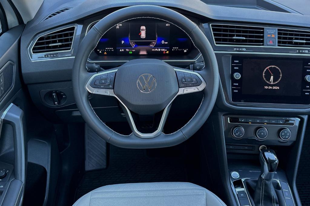 new 2024 Volkswagen Tiguan car, priced at $27,058