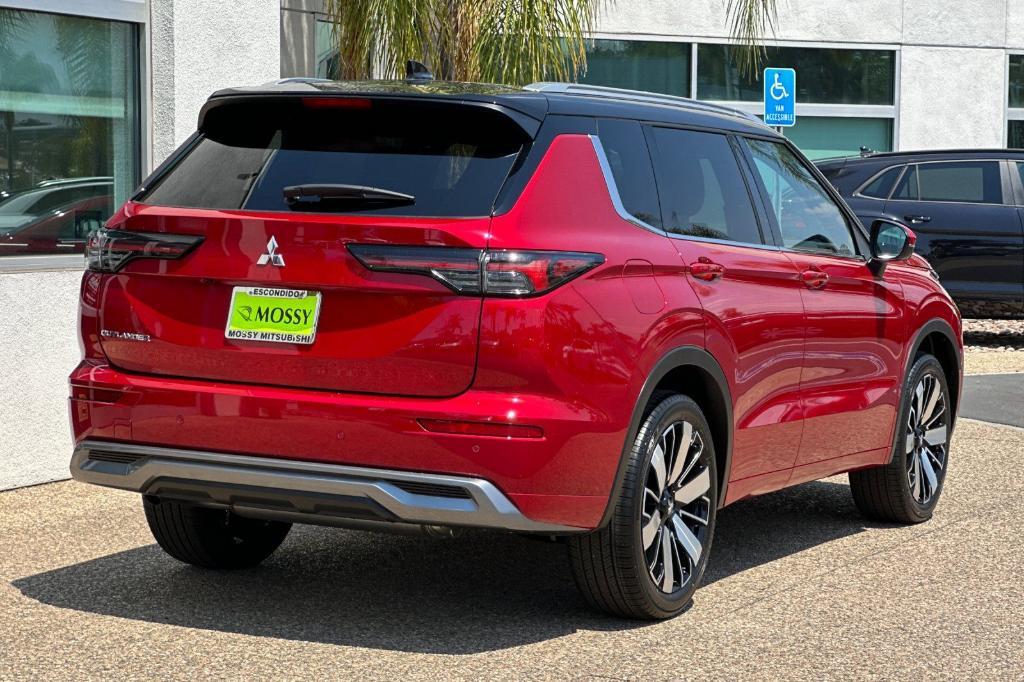 new 2025 Mitsubishi Outlander car, priced at $43,195