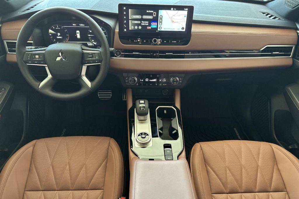 new 2025 Mitsubishi Outlander car, priced at $43,195