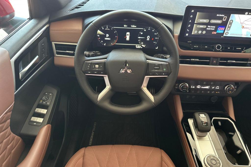 new 2025 Mitsubishi Outlander car, priced at $43,195