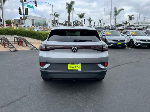 new 2024 Volkswagen ID.4 car, priced at $45,703