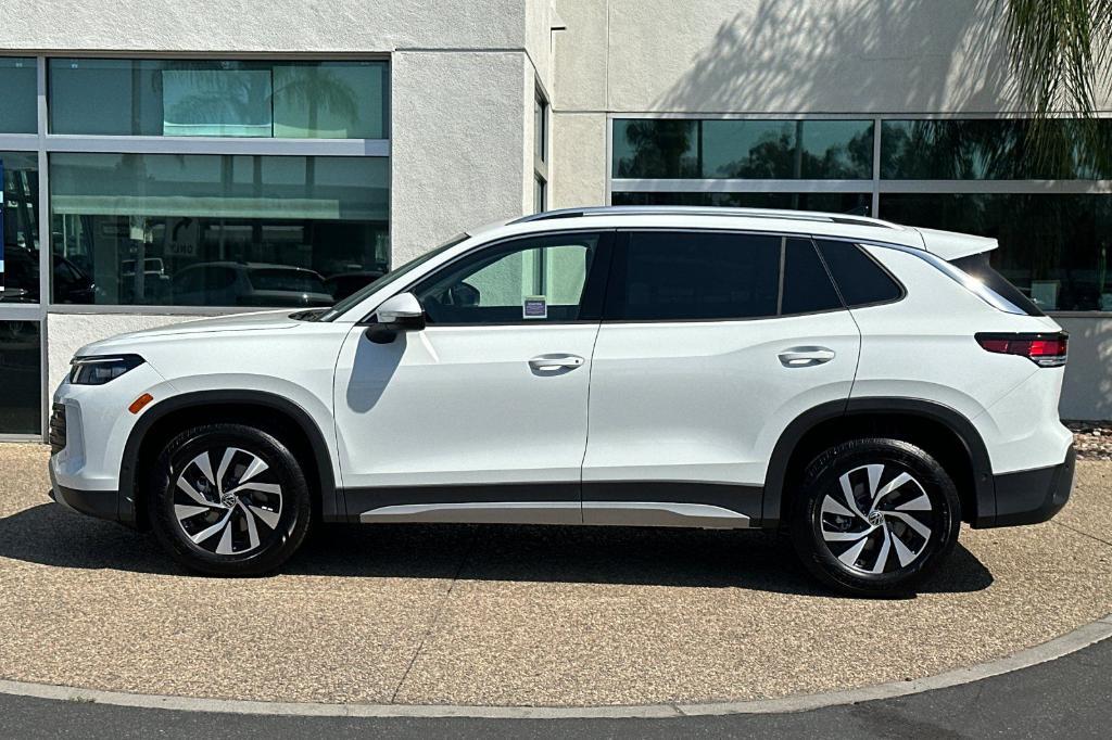 new 2025 Volkswagen Tiguan car, priced at $30,382