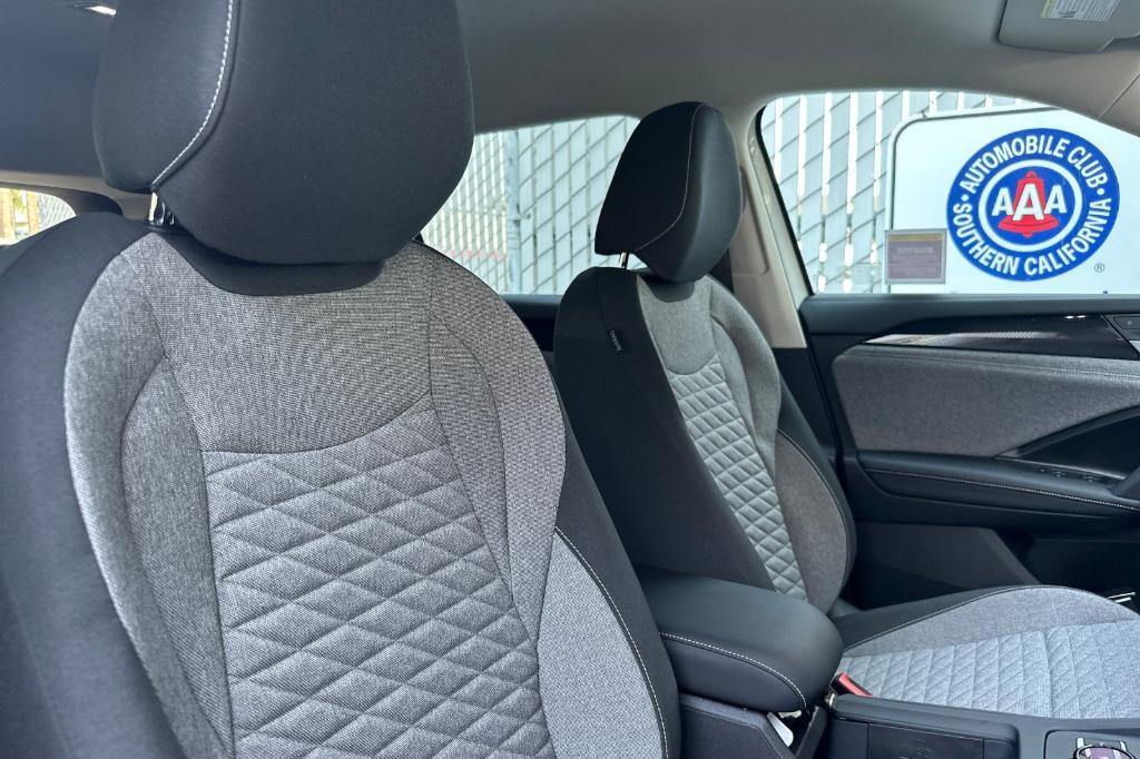 new 2025 Volkswagen Tiguan car, priced at $30,382