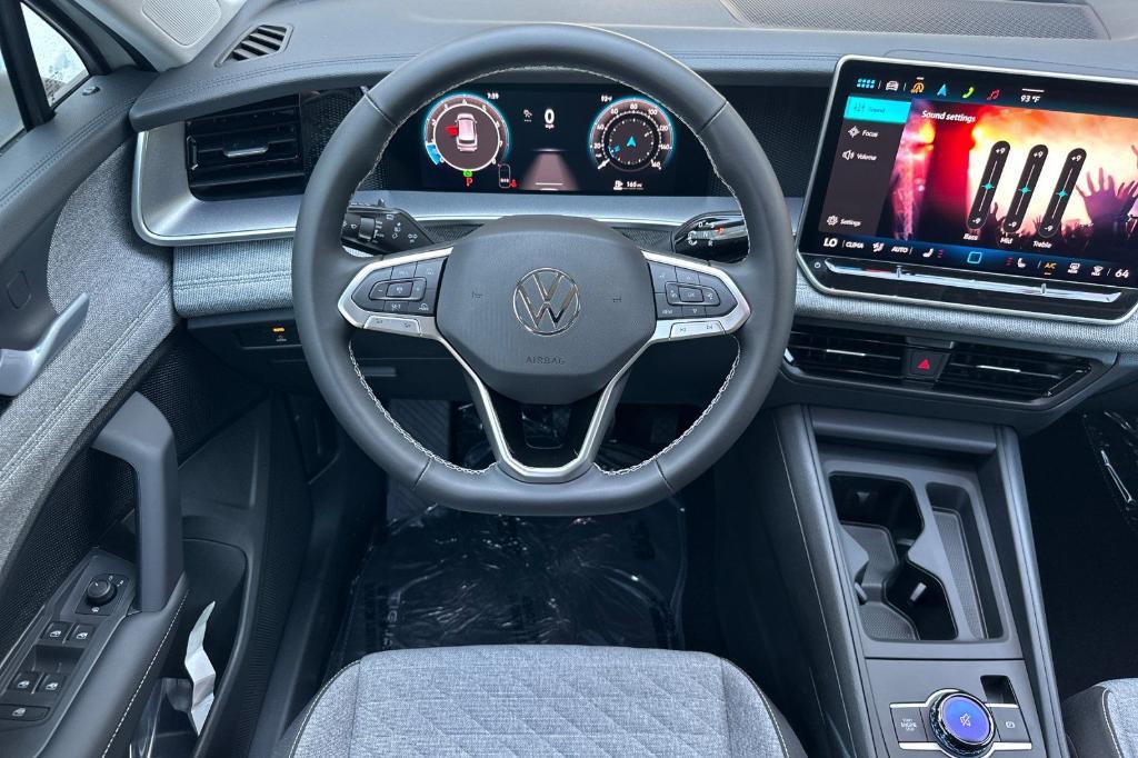 new 2025 Volkswagen Tiguan car, priced at $30,382