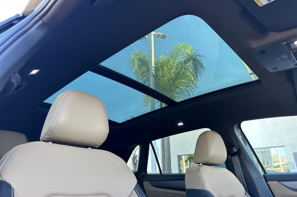 new 2026 Volkswagen Atlas Cross Sport car, priced at $46,002