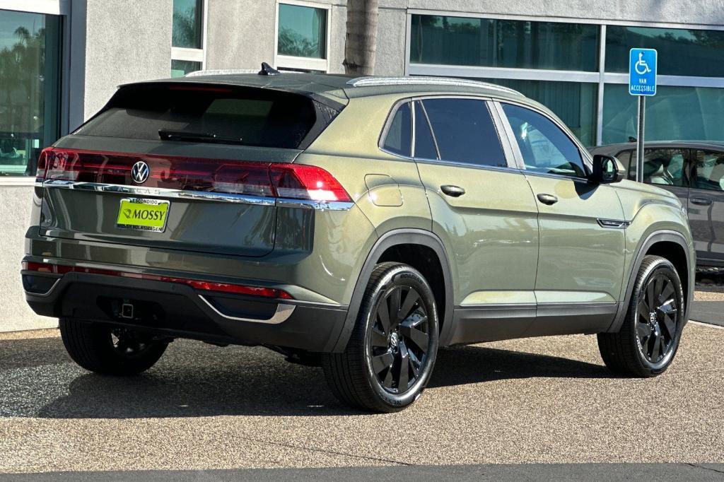 new 2026 Volkswagen Atlas Cross Sport car, priced at $46,002