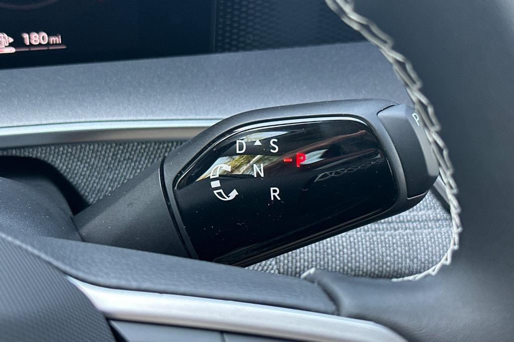 new 2025 Volkswagen Tiguan car, priced at $30,081