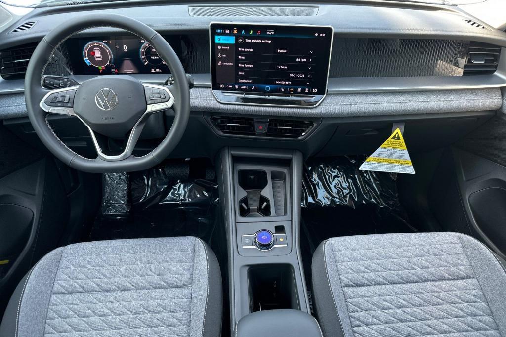 new 2025 Volkswagen Tiguan car, priced at $30,081