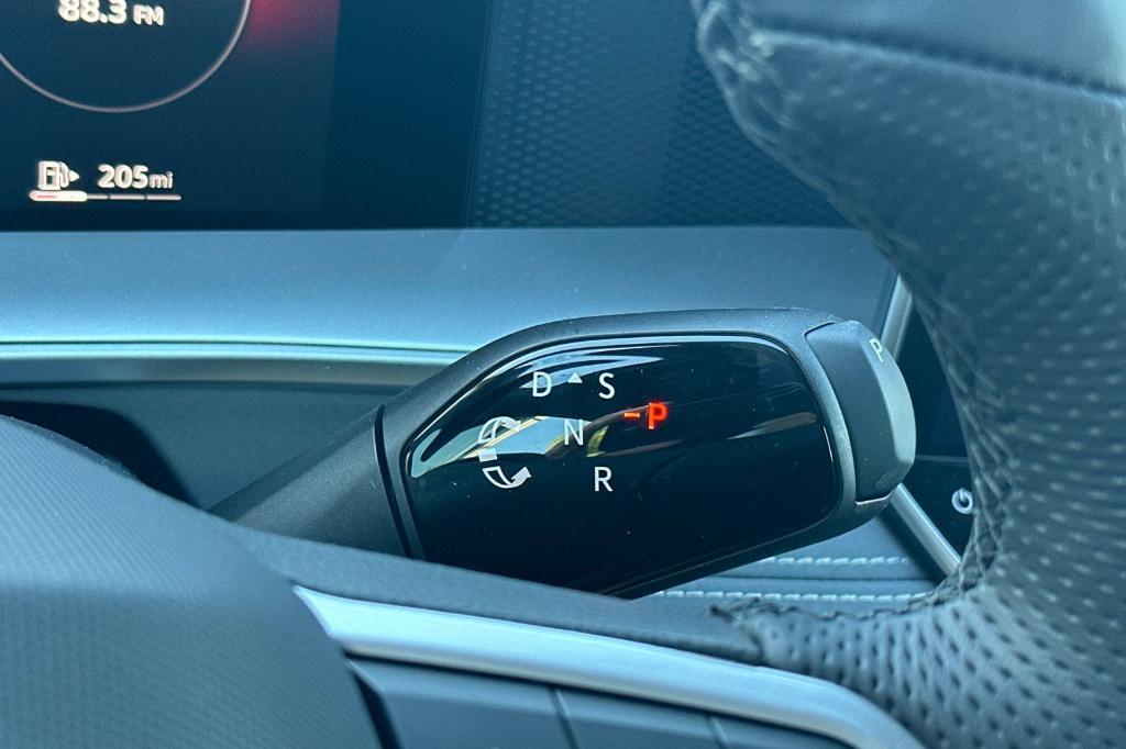 new 2026 Volkswagen Tiguan car, priced at $39,846