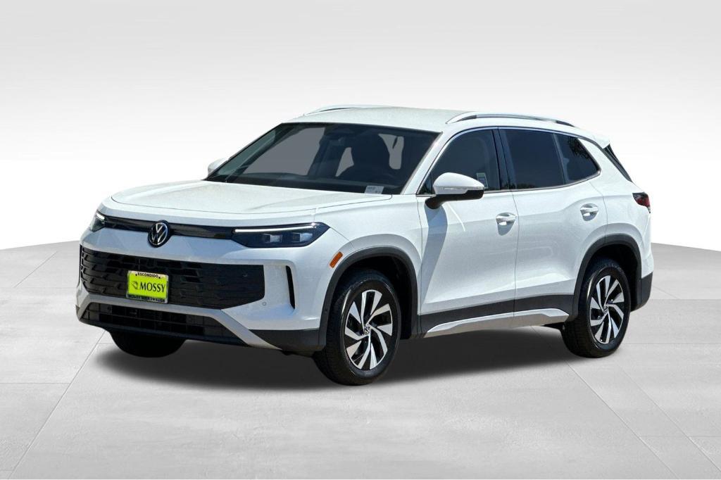 new 2025 Volkswagen Tiguan car, priced at $30,371