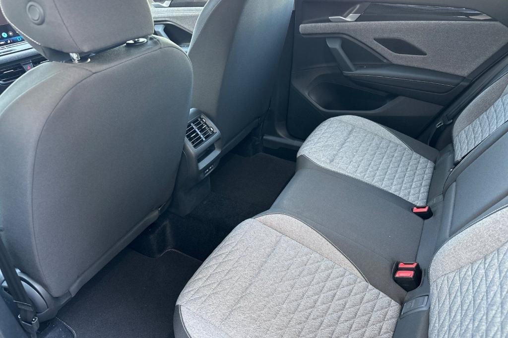 new 2025 Volkswagen Tiguan car, priced at $30,371