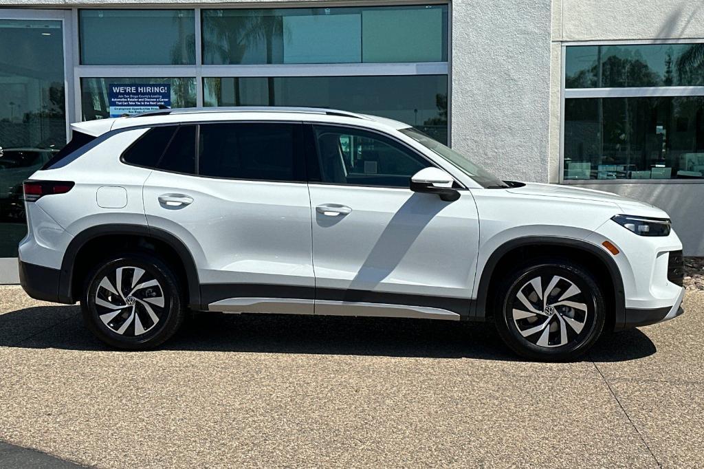 new 2025 Volkswagen Tiguan car, priced at $30,371