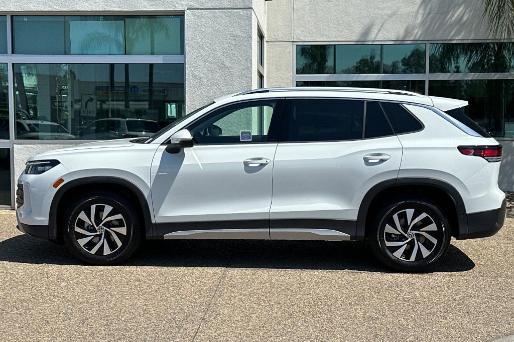 new 2025 Volkswagen Tiguan car, priced at $30,371