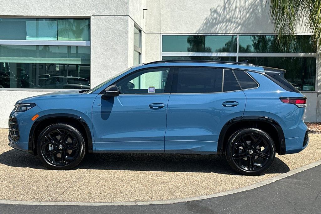 new 2025 Volkswagen Tiguan car, priced at $37,667
