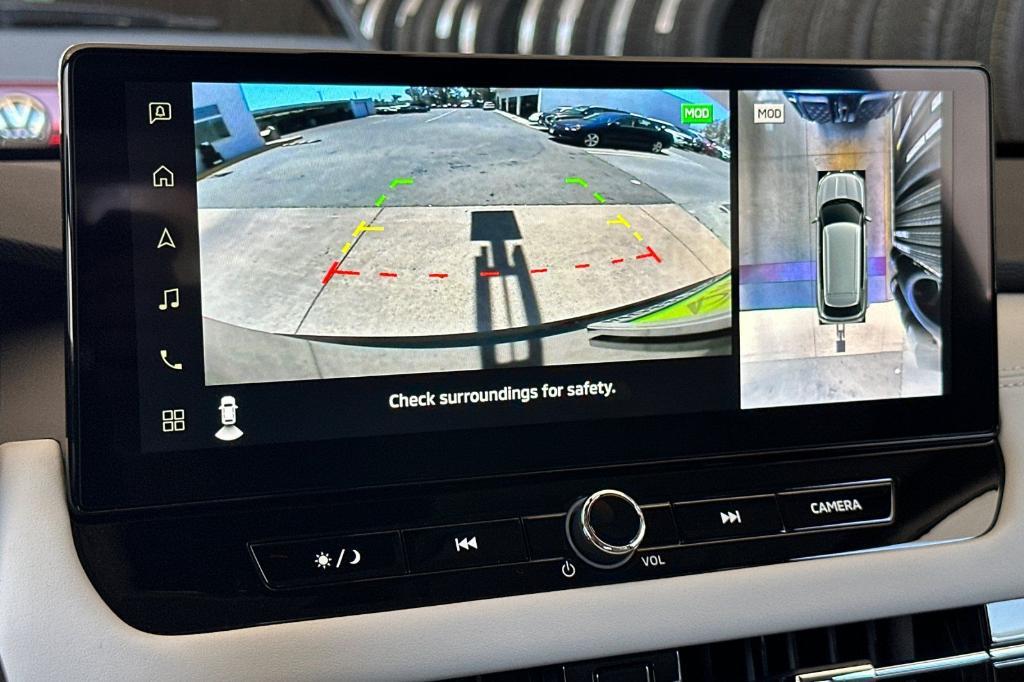 new 2025 Mitsubishi Outlander car, priced at $44,340